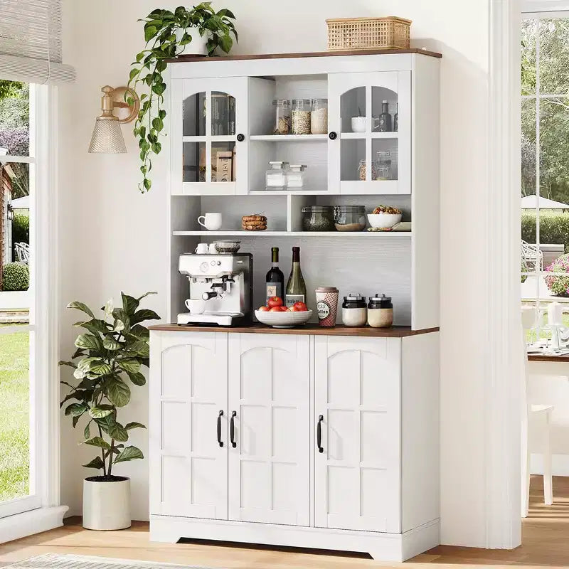 Armoire de cuisine haute noire / marron / blanche avec portes vitrées et station de recharge, simple