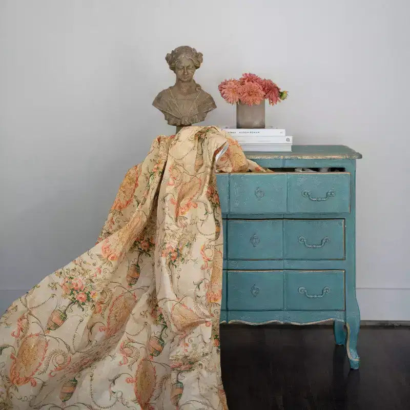 Commode bleue vieillie à 3 tiroirs pour adultes